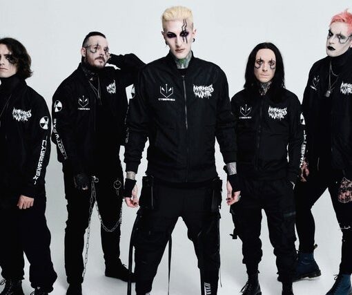 979X Presents Motionless In White
