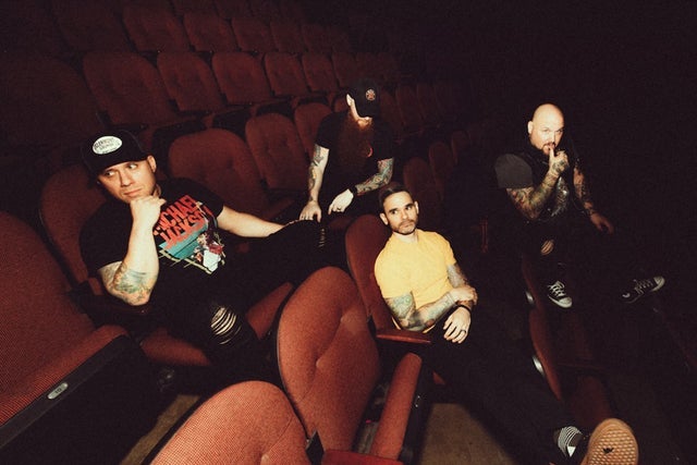 ATREYU THE CURSE TOUR