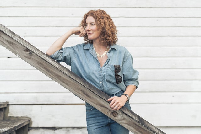 Kathleen Edwards (18+)